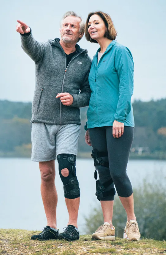 Couple en activité — orthopédie et contention